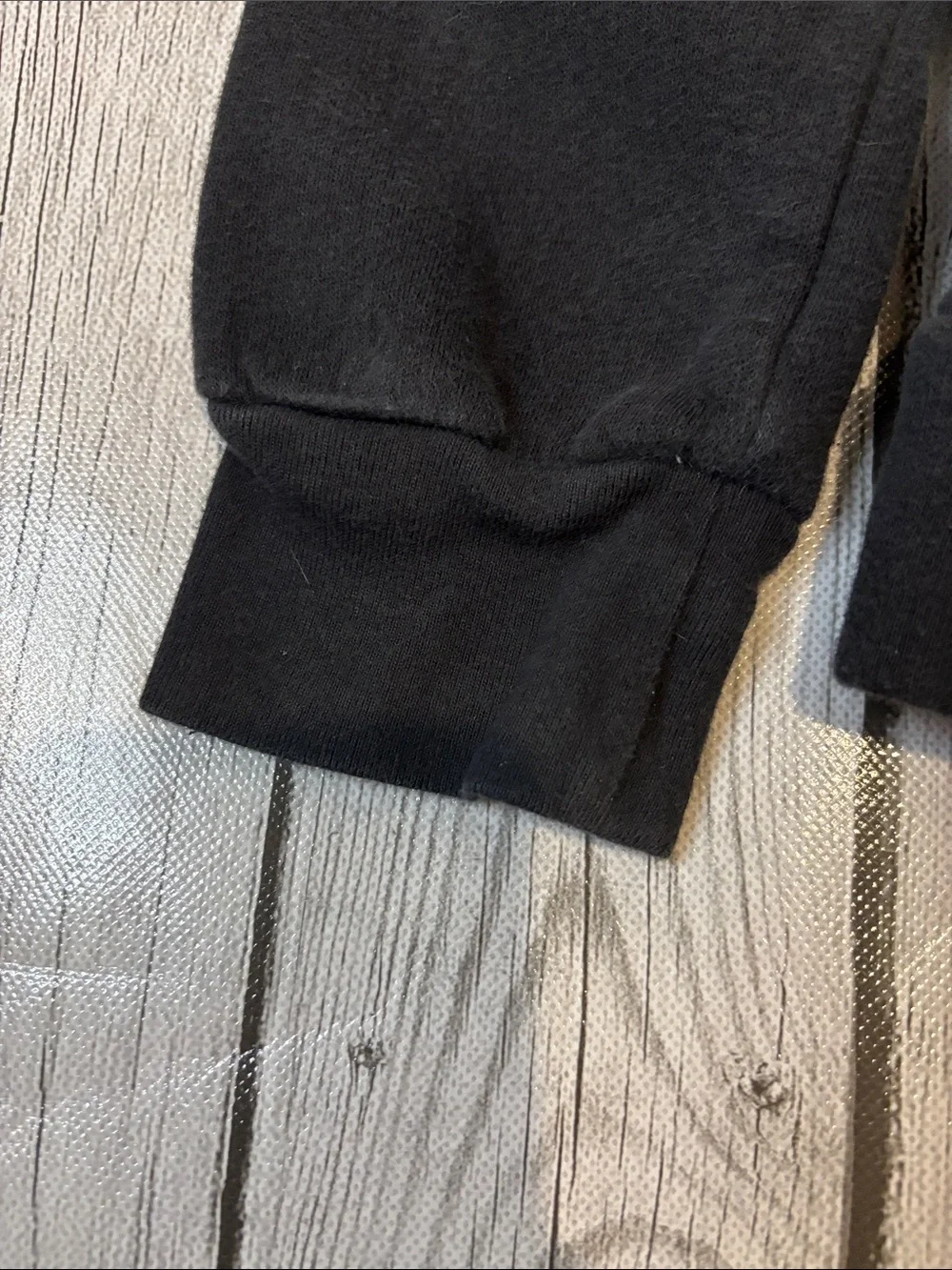 GAP Black Sweatshirt with Lavender Heart Graphic girls size 10